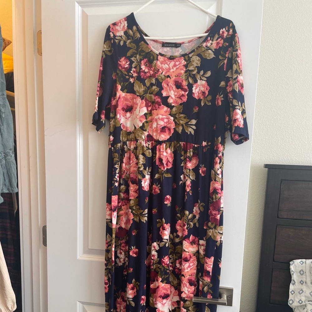 Super soft floral maxi dress